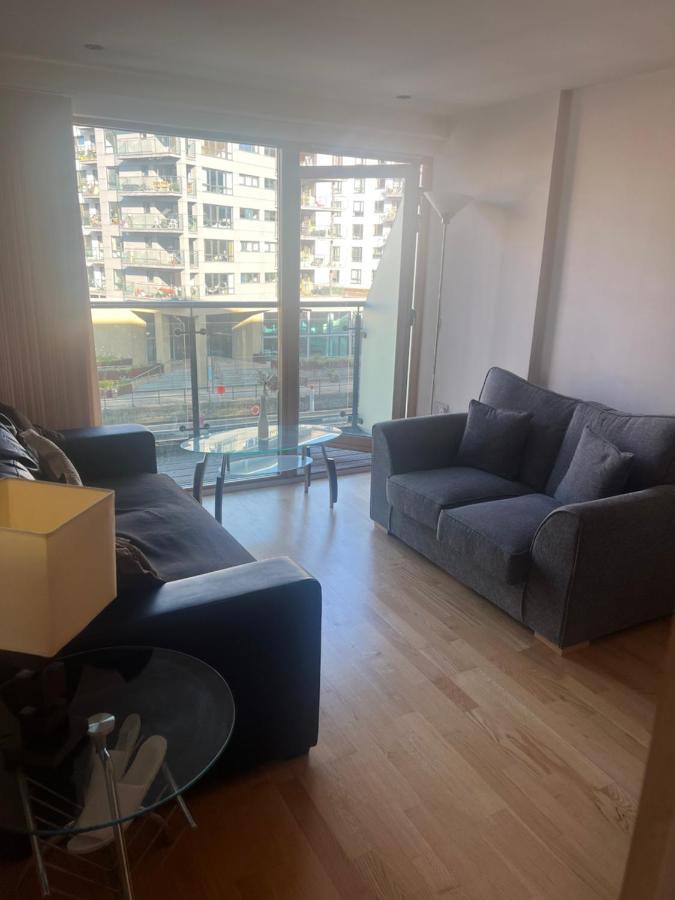 Clarance Docks Apartment Лидс Экстерьер фото